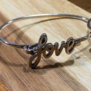 RETIRED James Avery Script Love Hook-on